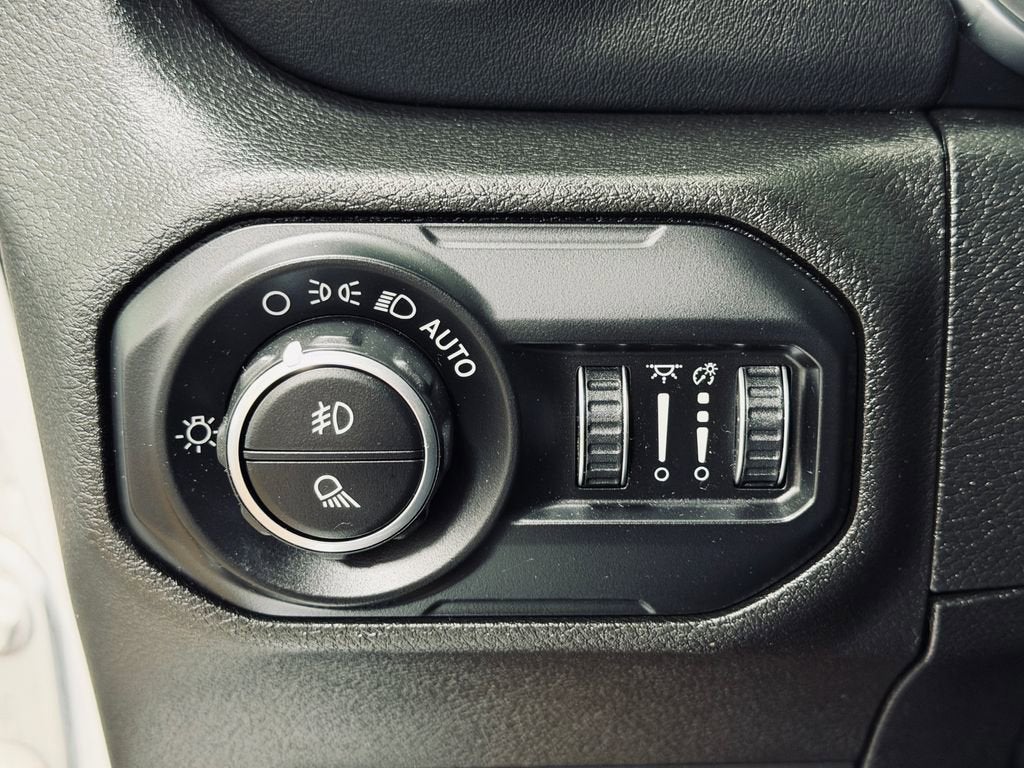 2020 Jeep Gladiator Overland 4x4