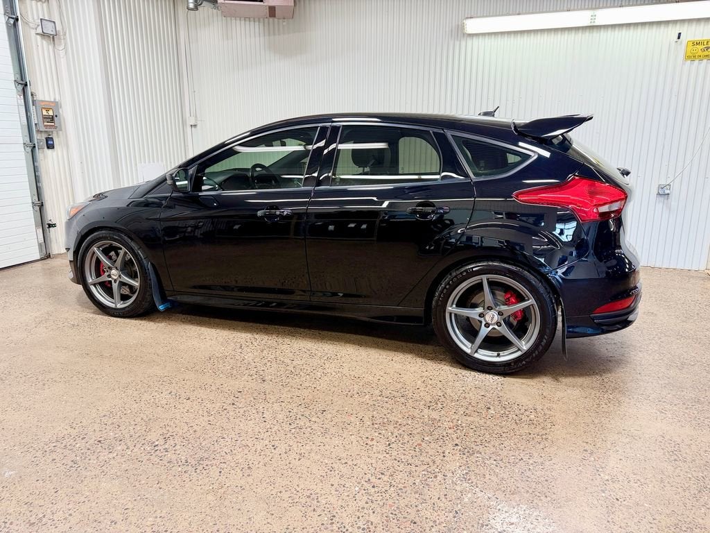 2016 Ford Focus ST ST