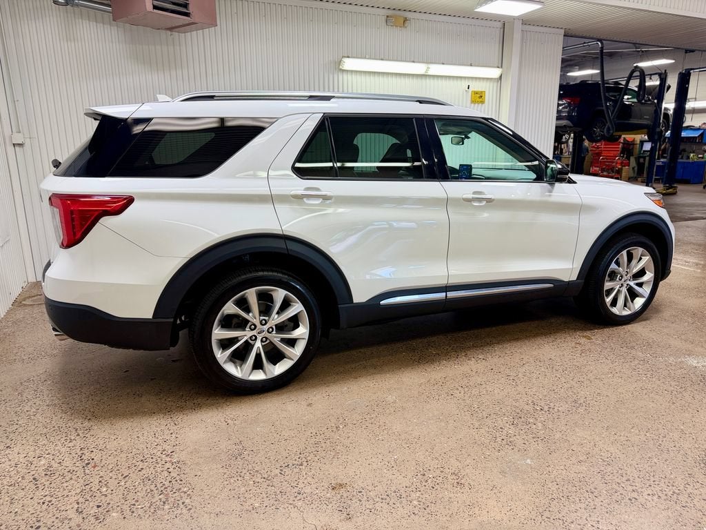 2023 Ford Explorer Platinum