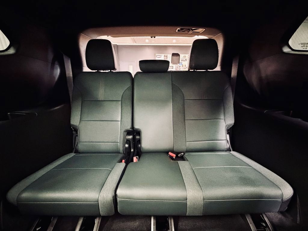 2024 GMC Acadia AT4