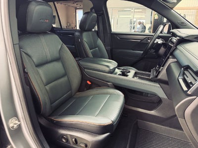2024 GMC Acadia AT4