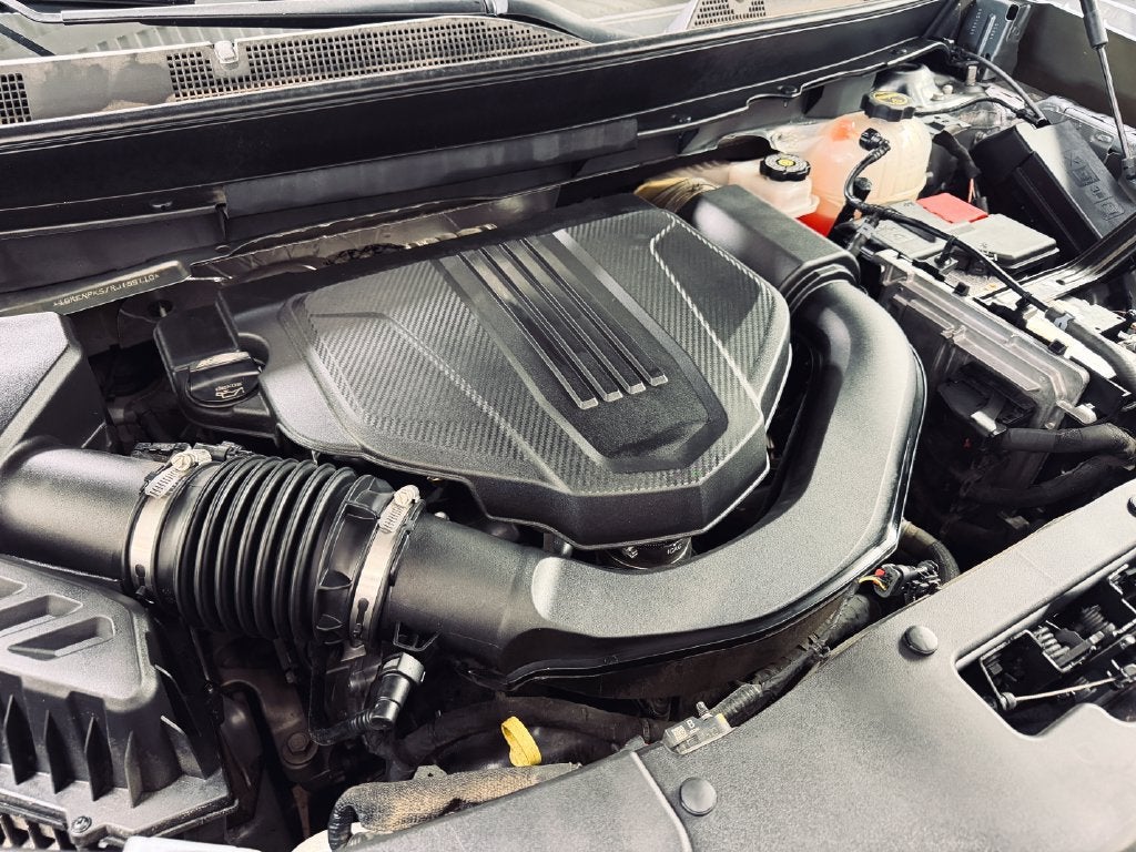 2024 GMC Acadia AT4