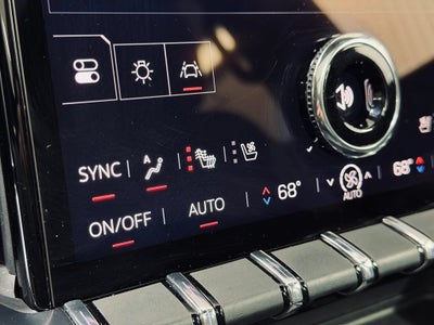 2025 GMC Acadia AT4
