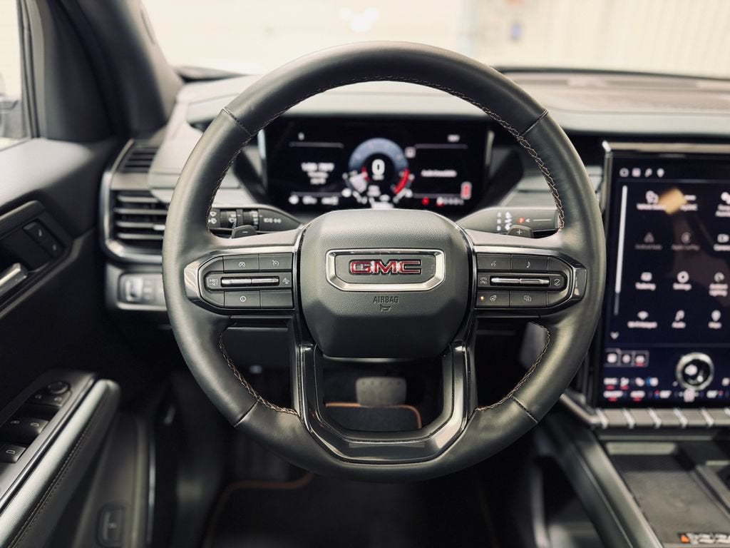2025 GMC Acadia AT4