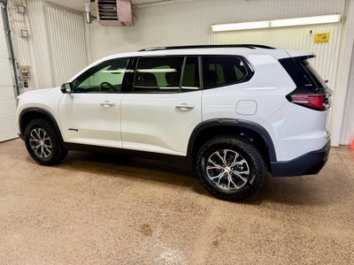 2025 GMC Acadia AT4