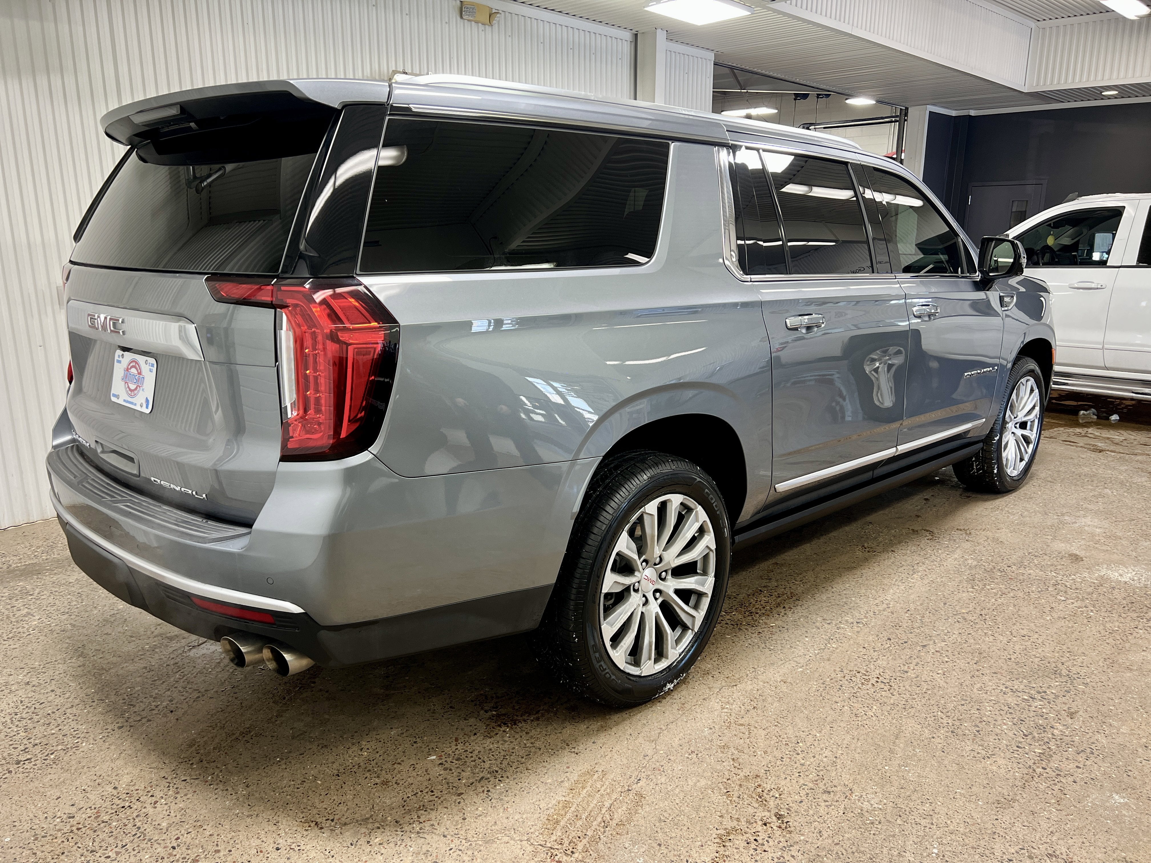 2022 GMC Yukon XL Denali