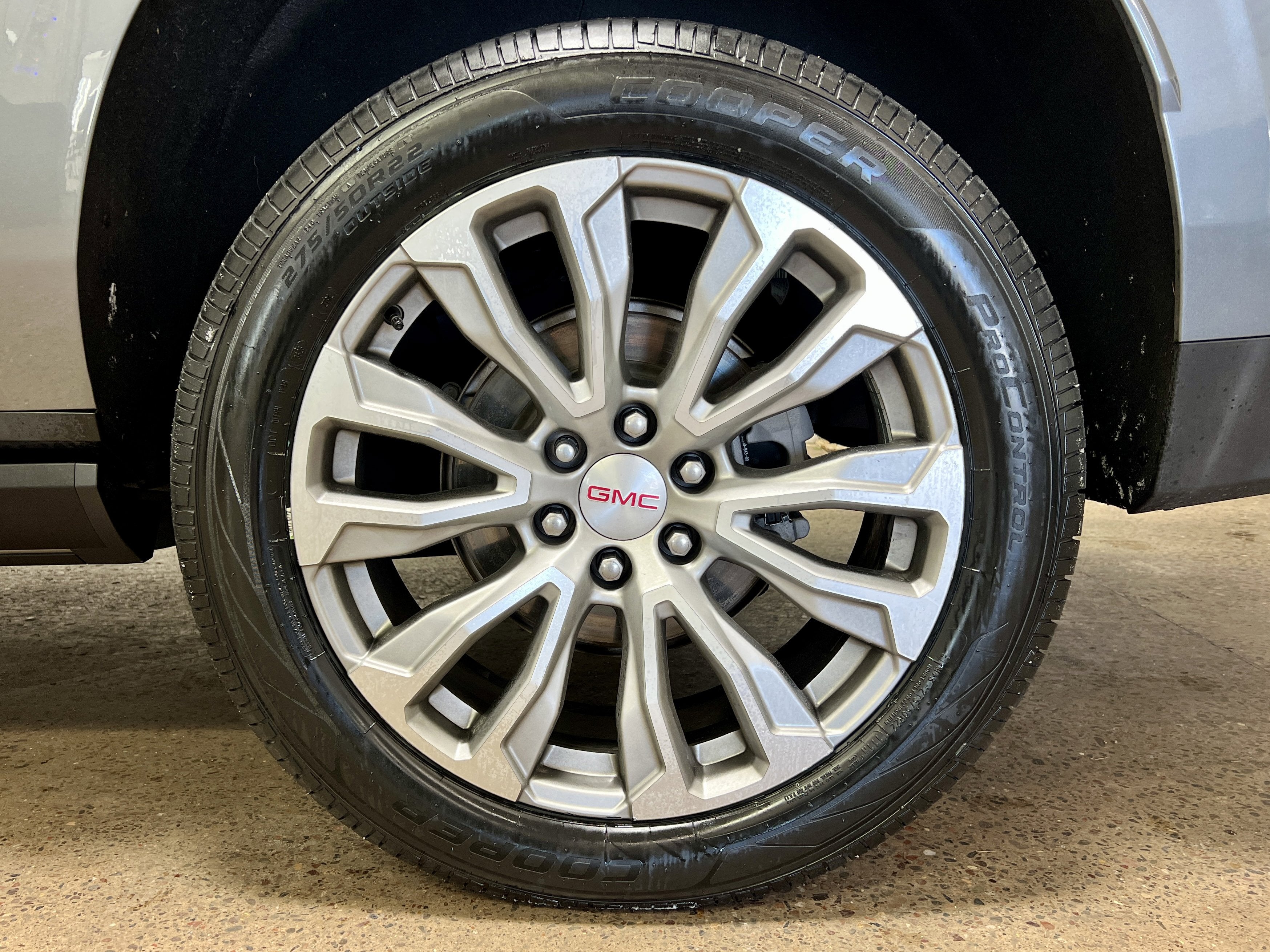 2022 GMC Yukon XL Denali