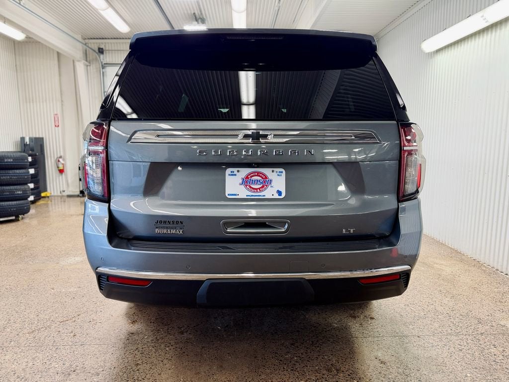 2022 Chevrolet Suburban LT