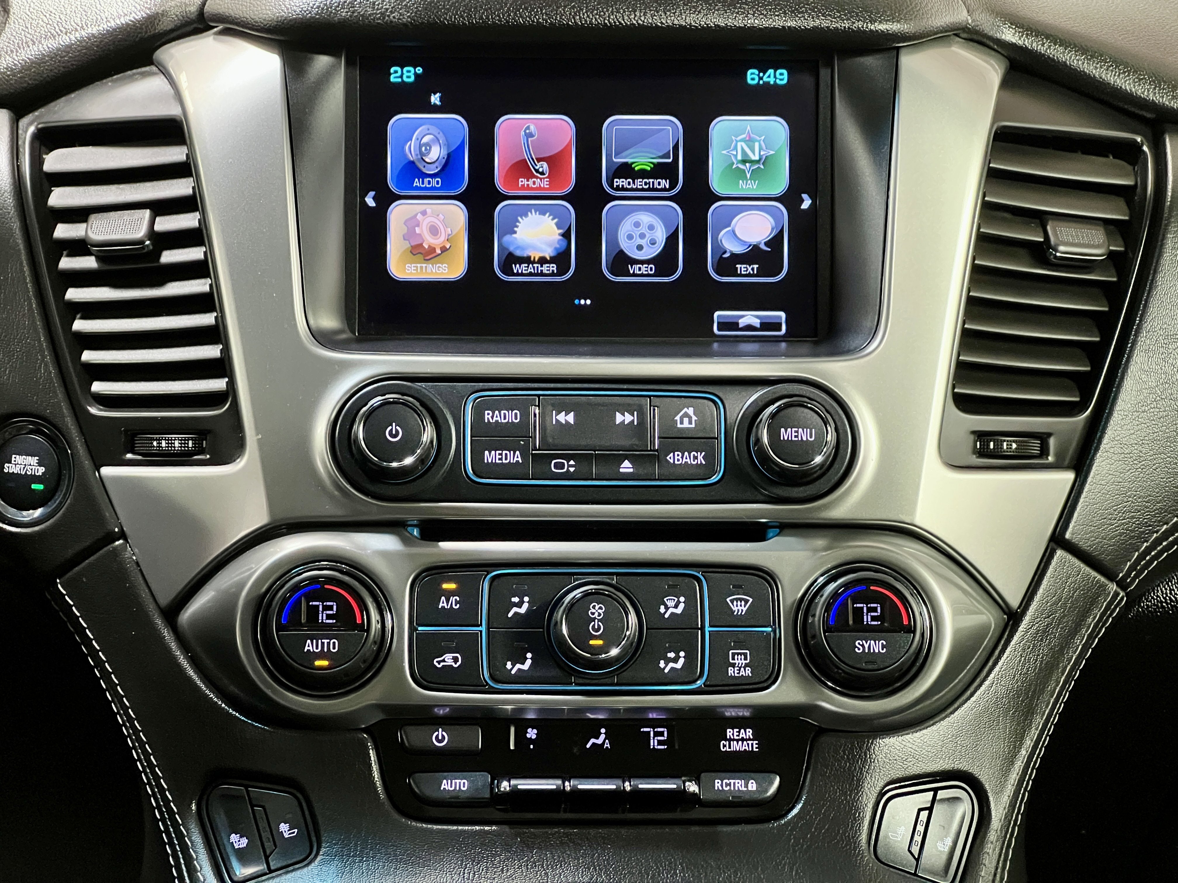 2018 Chevrolet Suburban LT