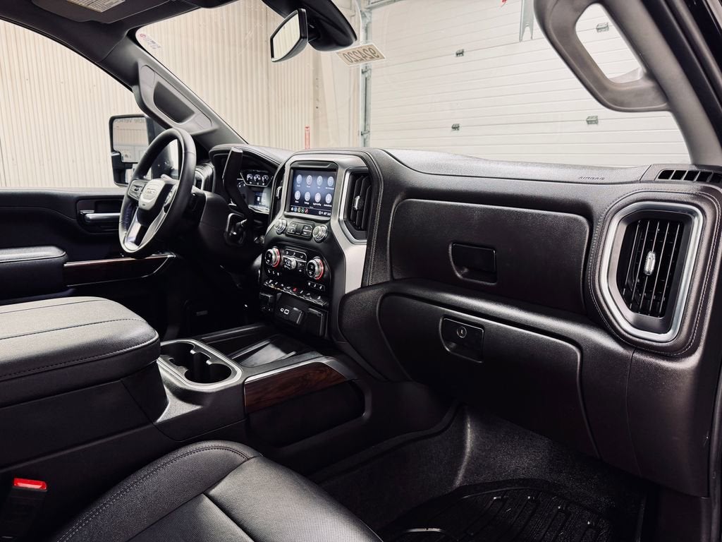 2023 GMC Sierra 2500 HD SLT