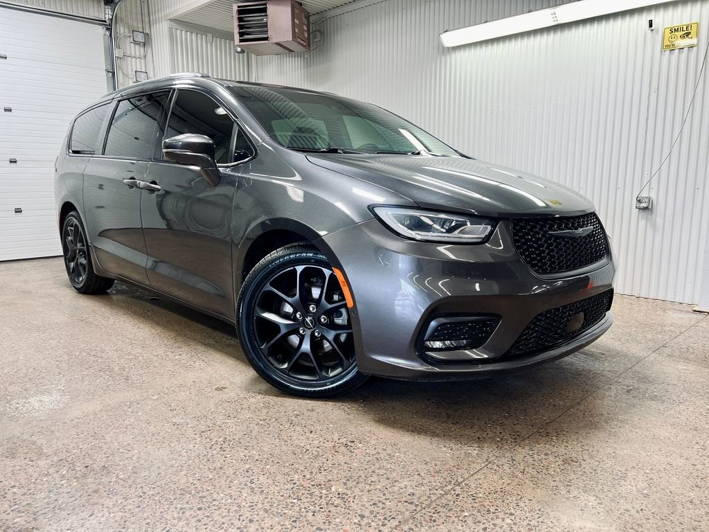 2022 Chrysler Pacifica Limited