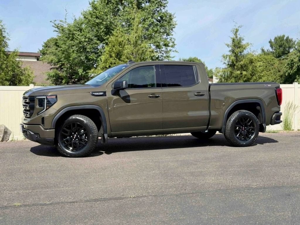 2023 GMC Sierra 1500 Elevation