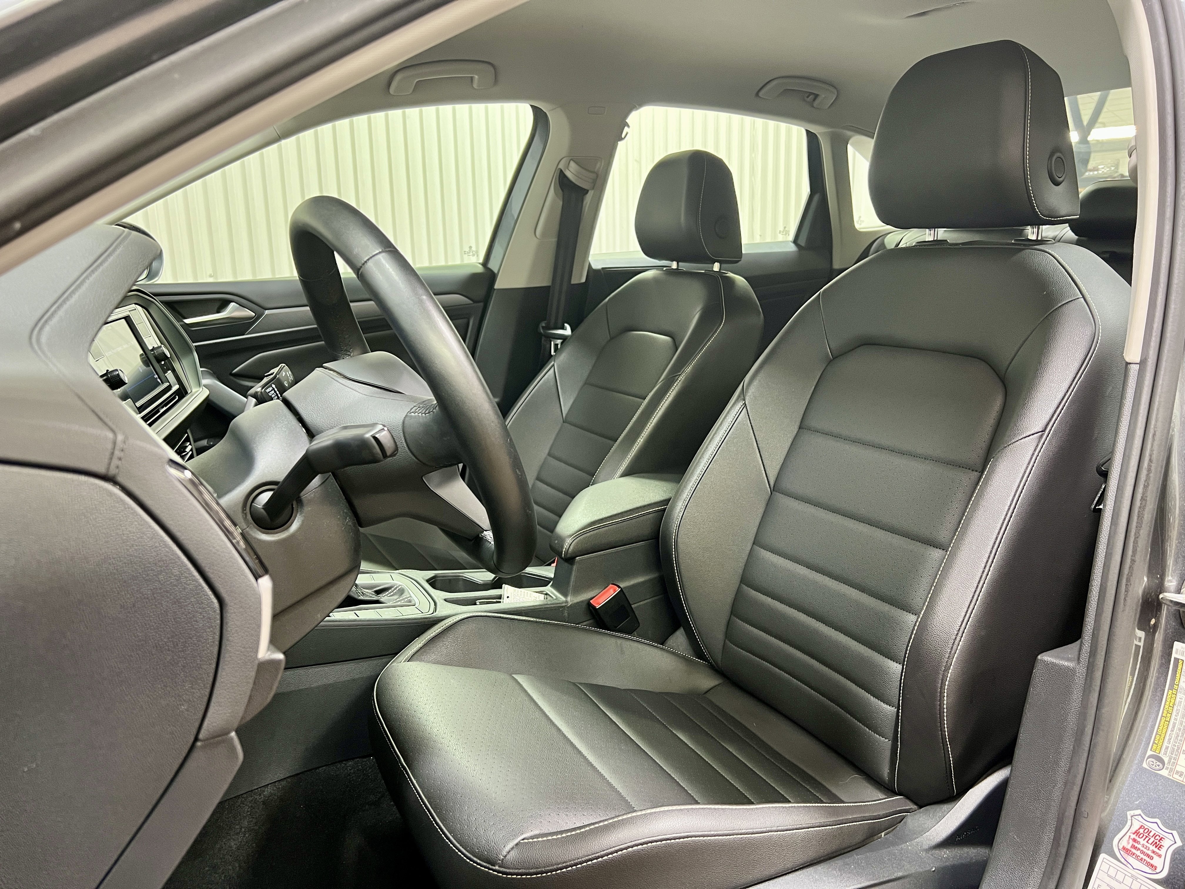 2024 Volkswagen JETTA SE