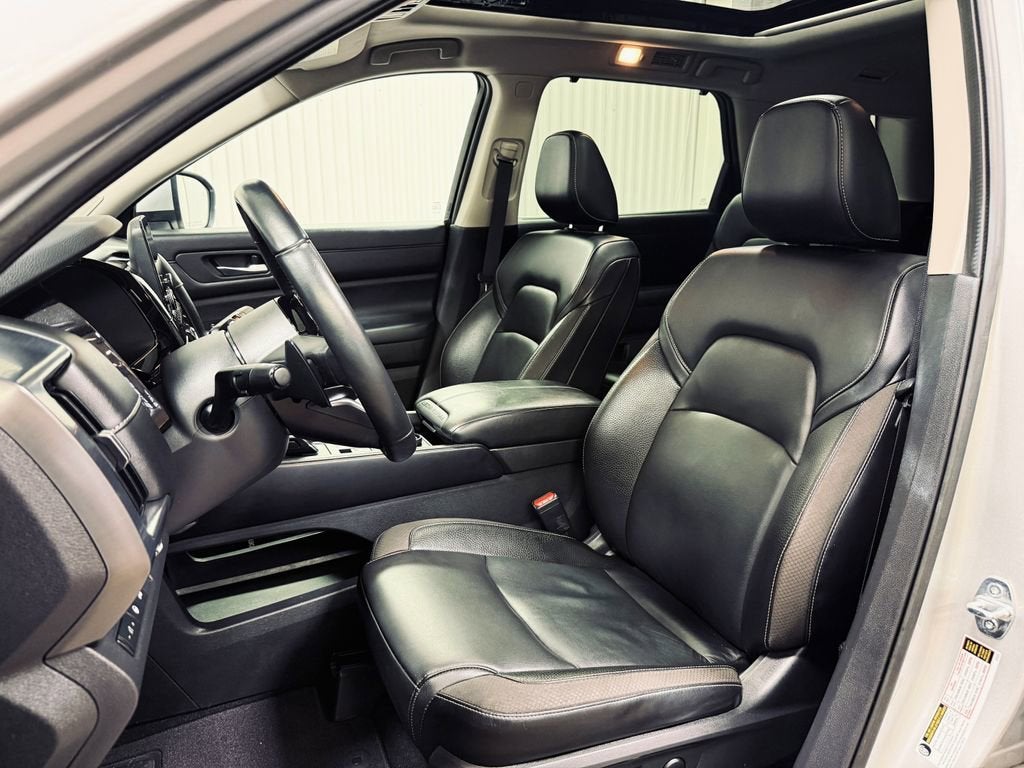 2022 Nissan Pathfinder SL 4WD