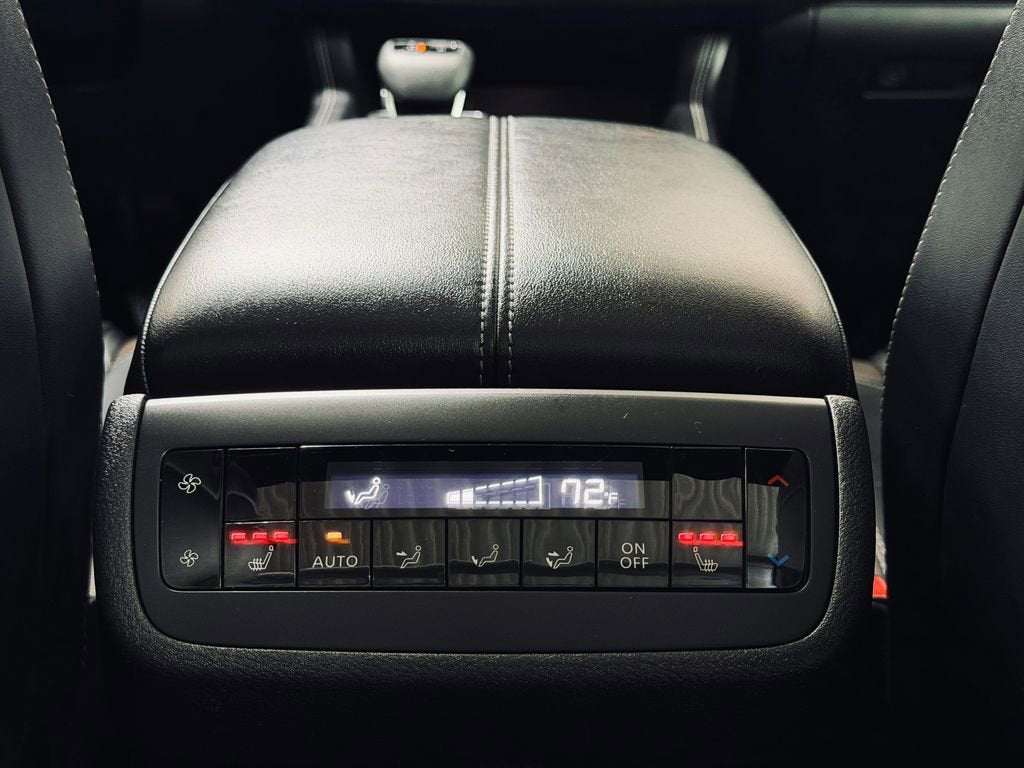 2024 Nissan Pathfinder Platinum 4WD