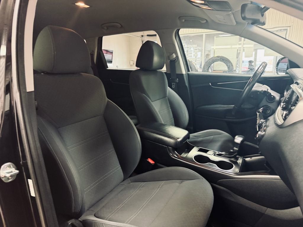 2019 Kia Sorento 2.4L LX