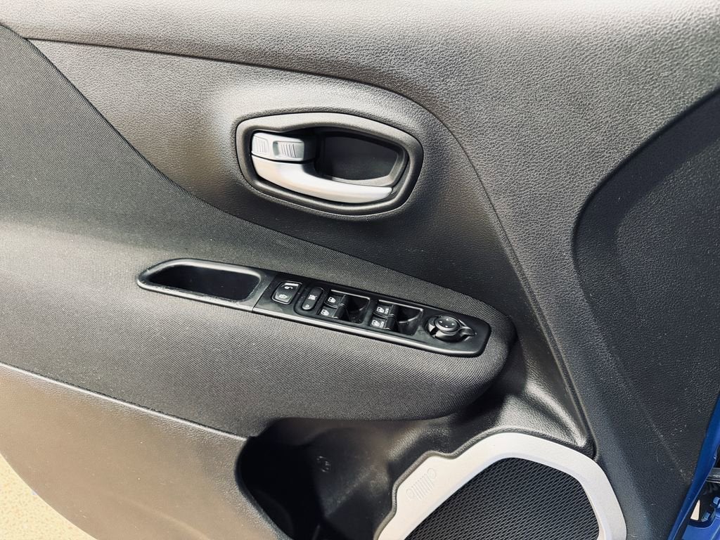2020 Jeep Renegade Jeepster