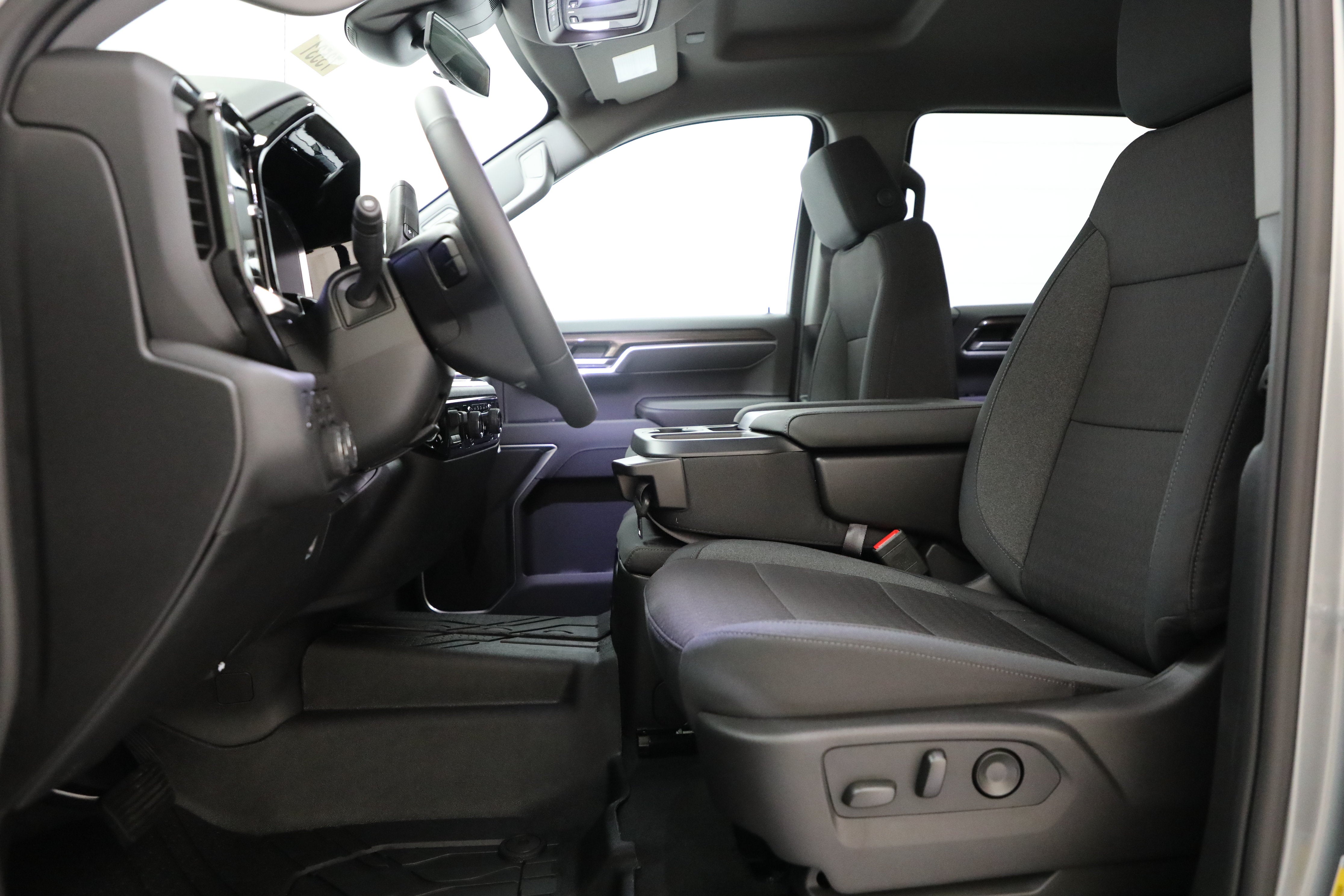 2026 Chevrolet Silverado 1500 RST - Photo 10