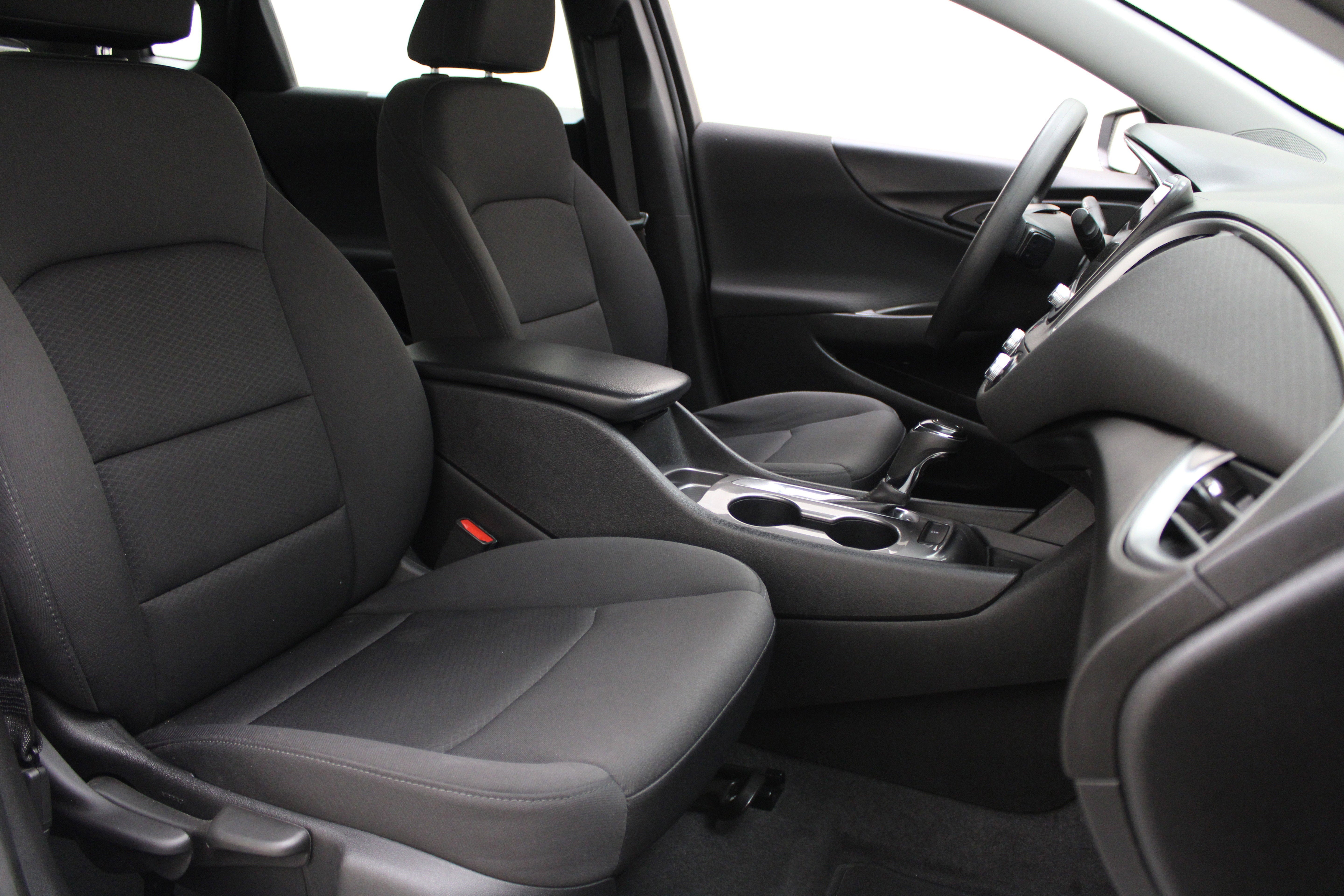 2020 Chevrolet Malibu LS