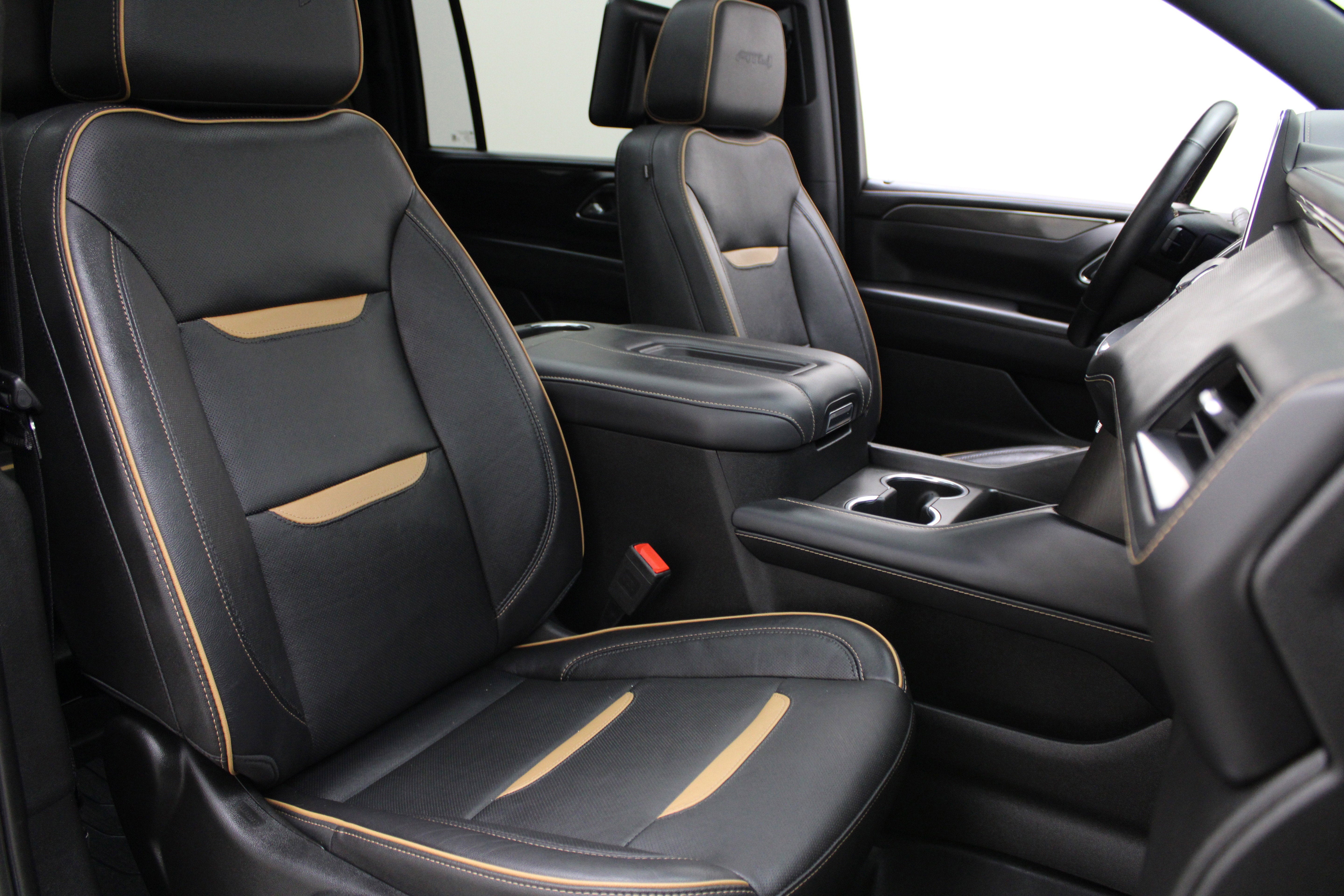 2023 GMC Yukon XL AT4