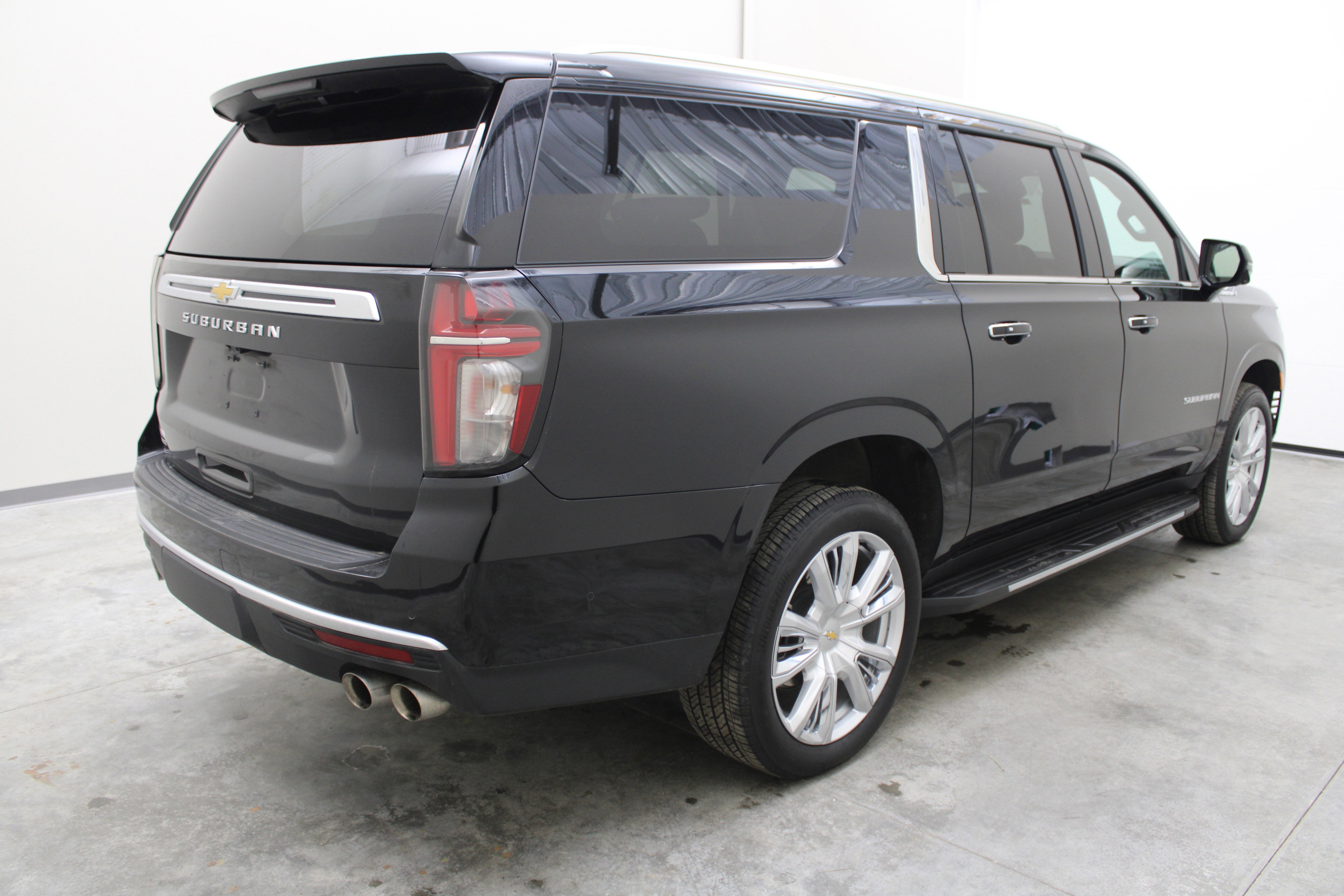 2024 Chevrolet Suburban High Country