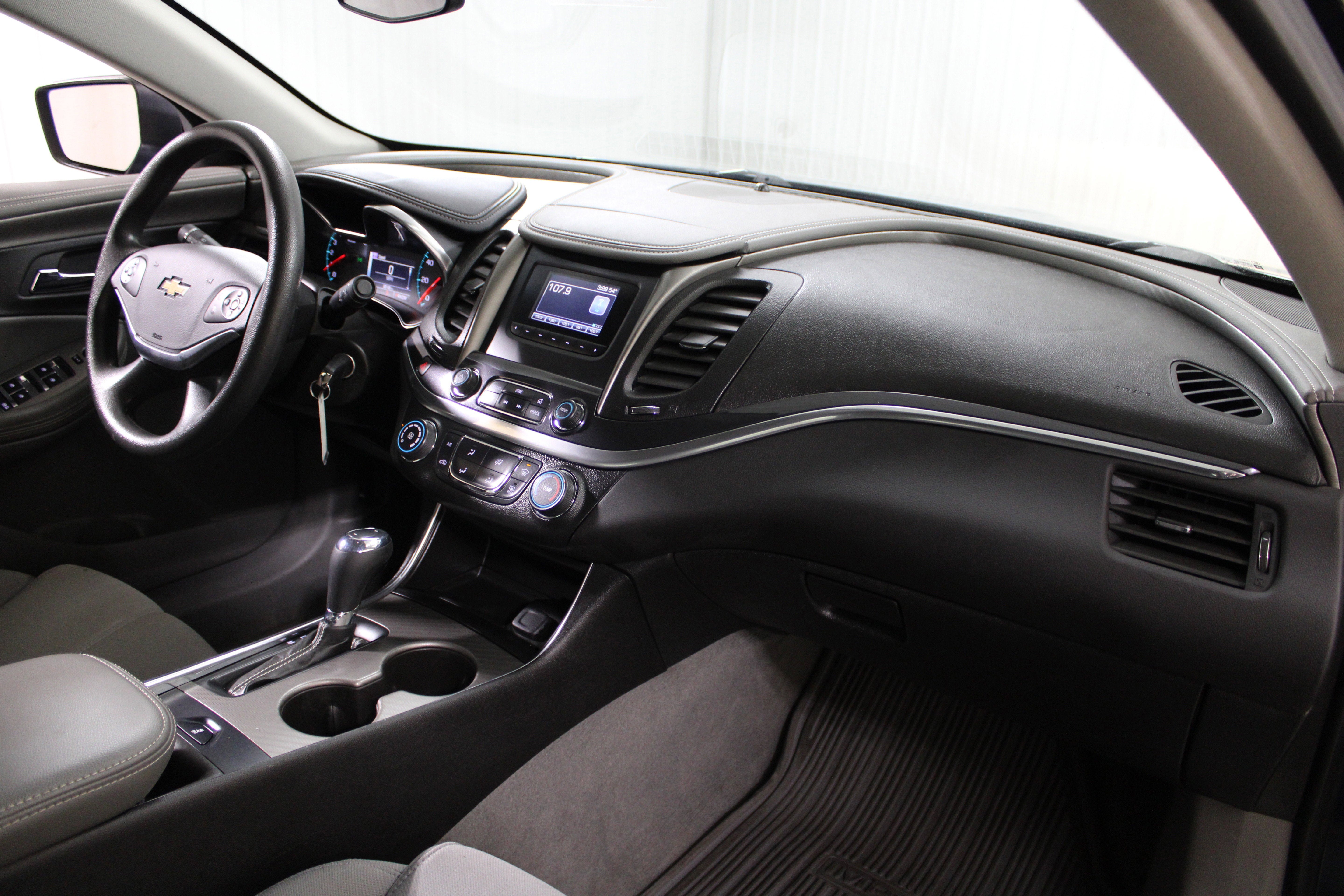 2017 Chevrolet Impala LS