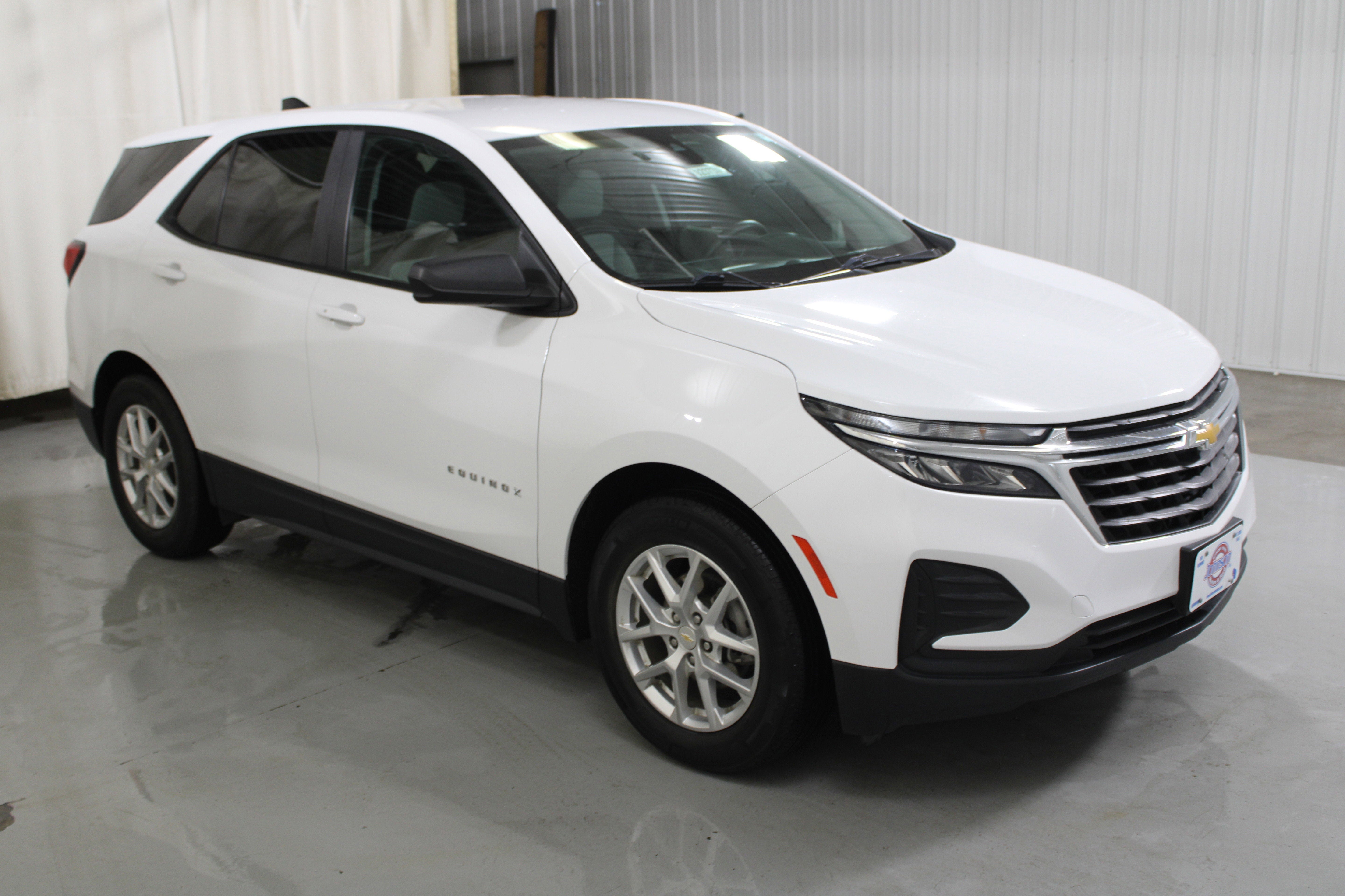 2022 Chevrolet Equinox LS