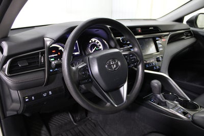2019 Toyota Camry Hybrid LE