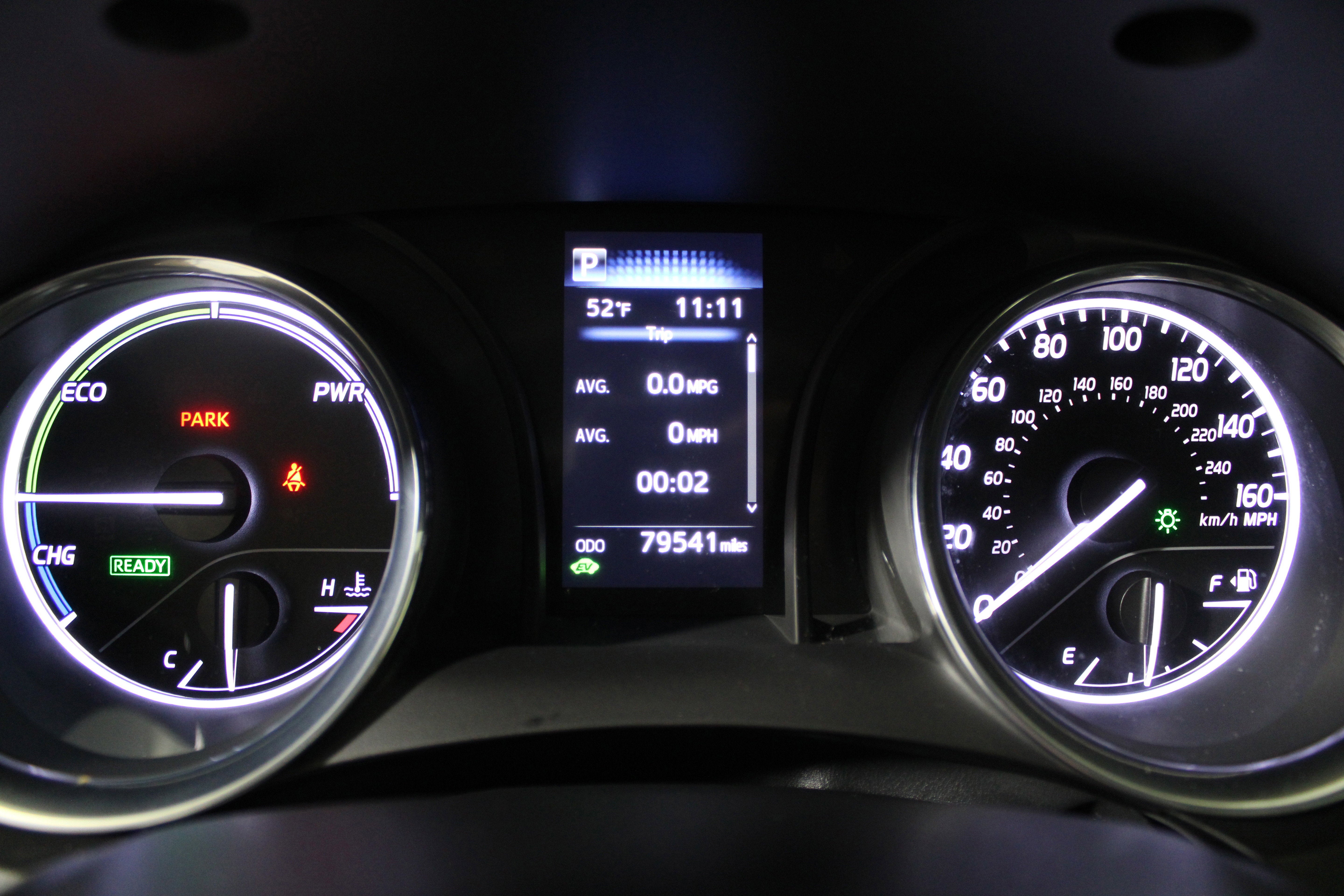 2019 Toyota Camry Hybrid LE