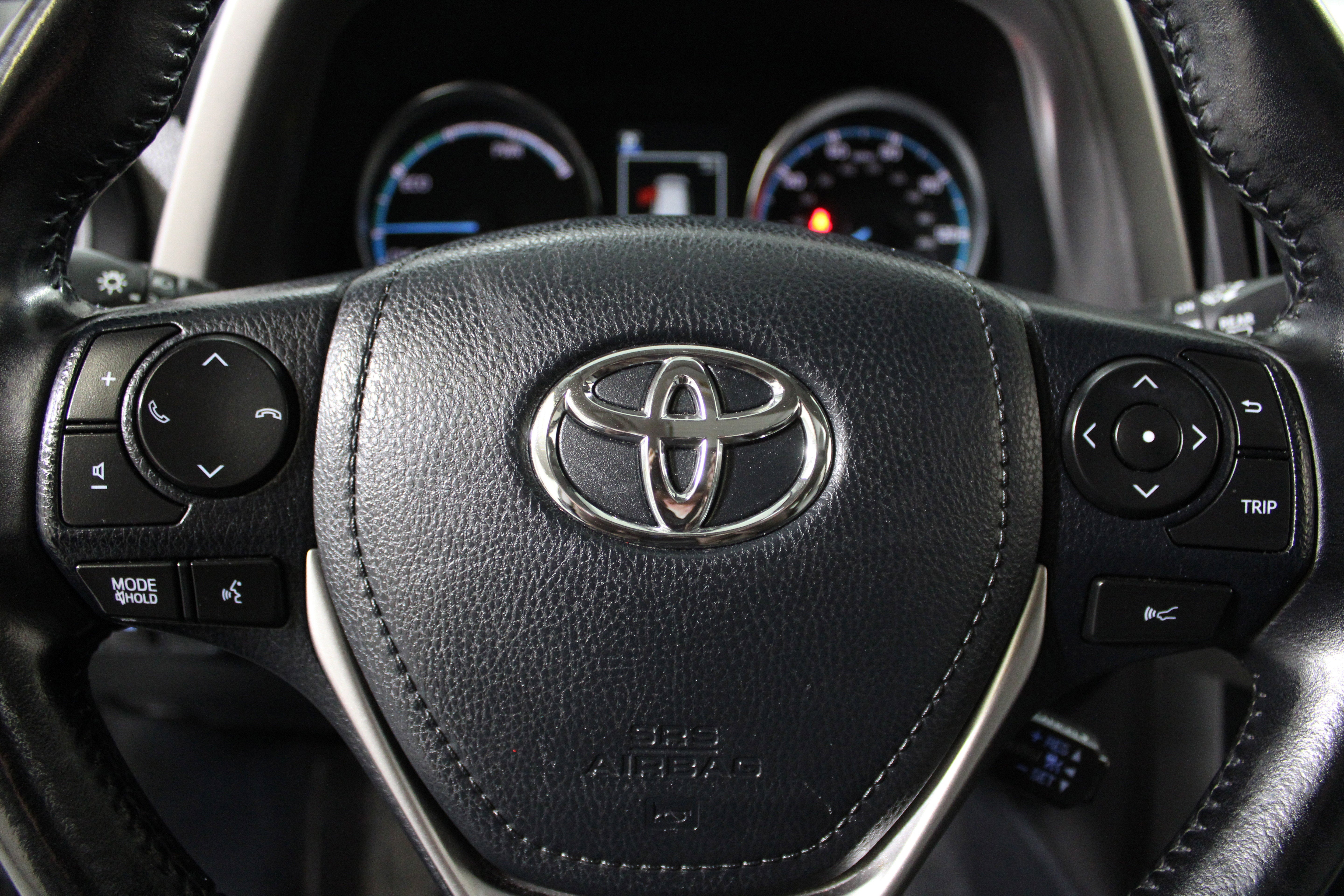 2017 Toyota RAV4 Hybrid XLE