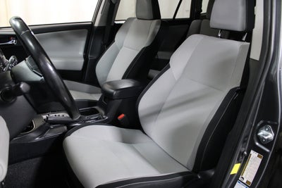 2017 Toyota RAV4 Hybrid XLE