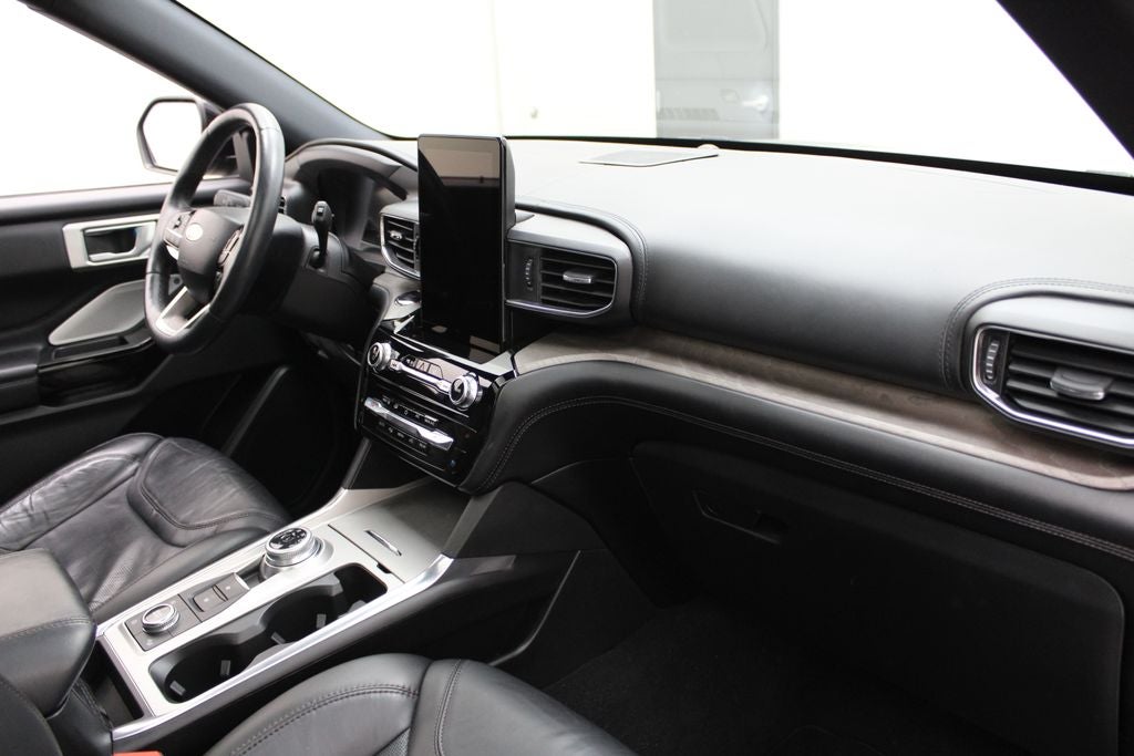 2023 Ford Explorer Platinum