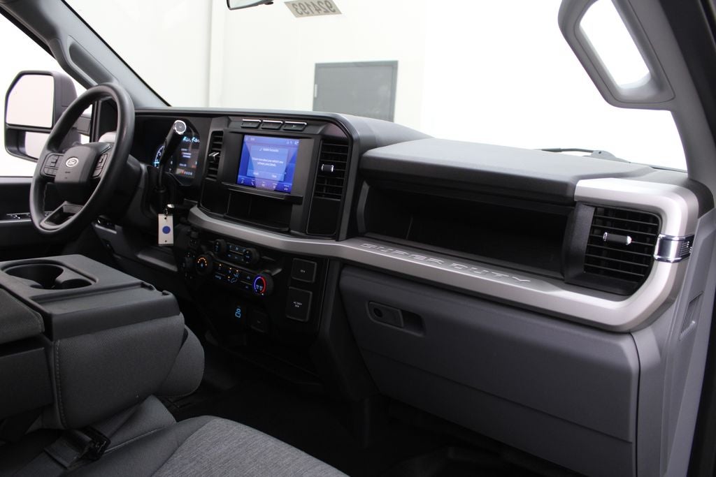 2024 Ford F-350SD XL