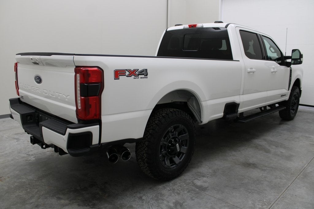 2023 Ford F-350SD Lariat