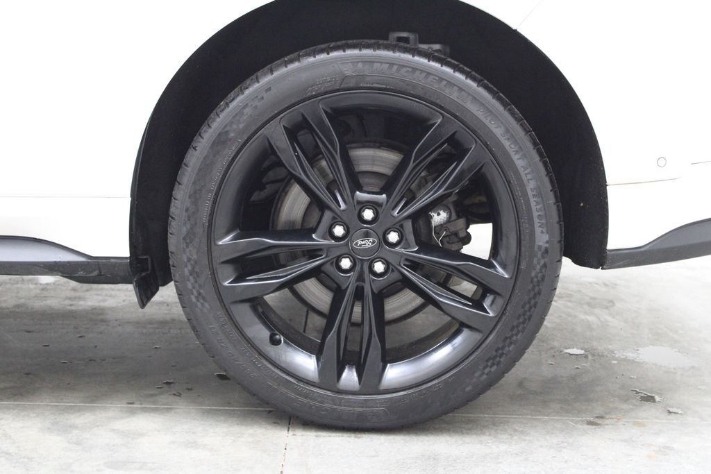 2019 Ford Edge ST