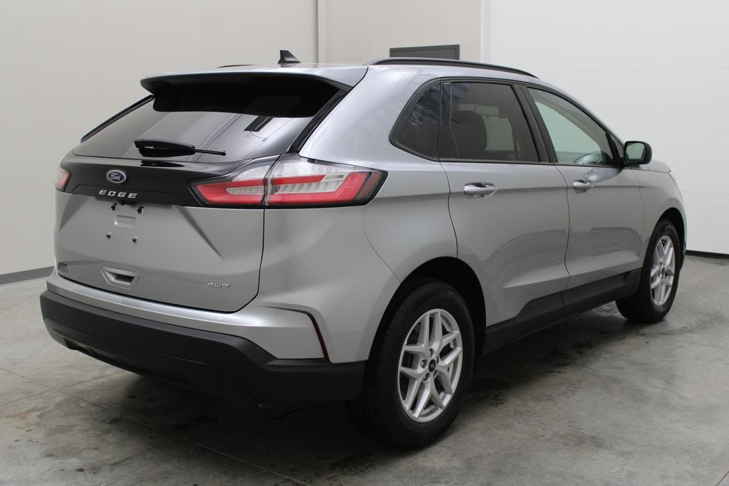 2023 Ford Edge SE
