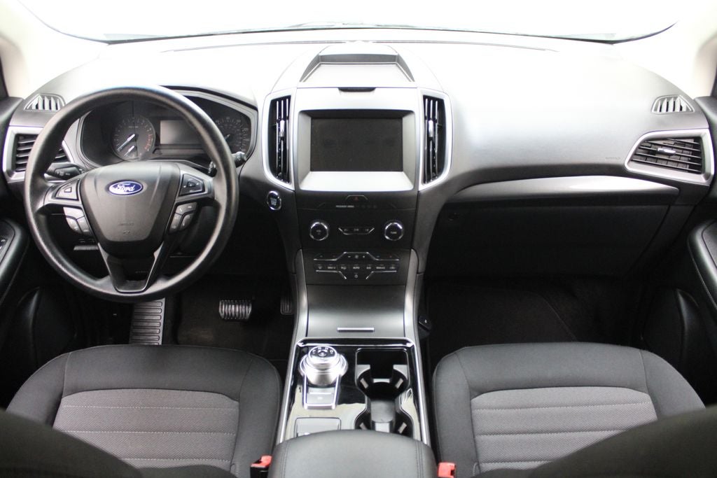 2020 Ford Edge SE