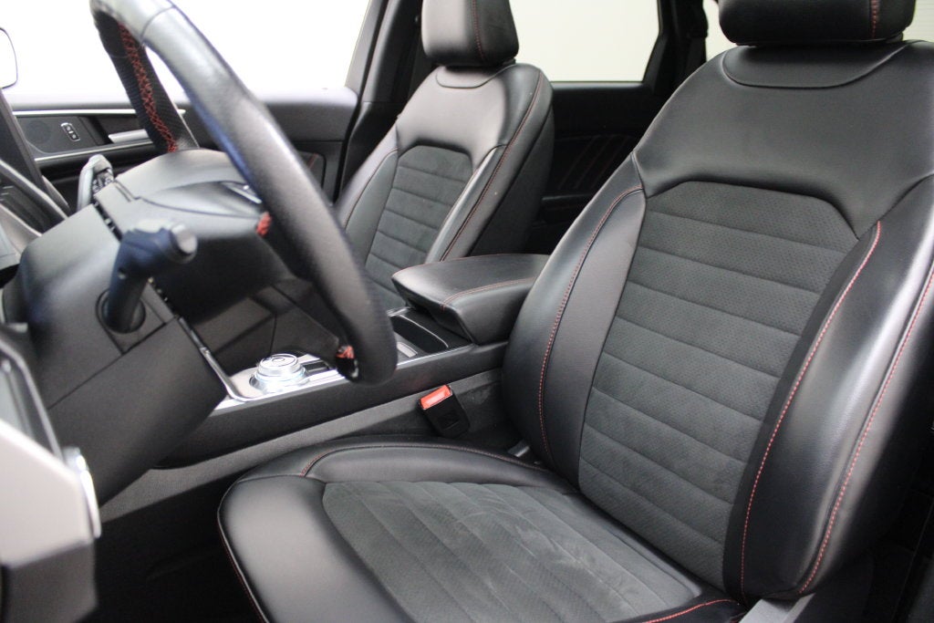 2024 Ford Edge ST Line