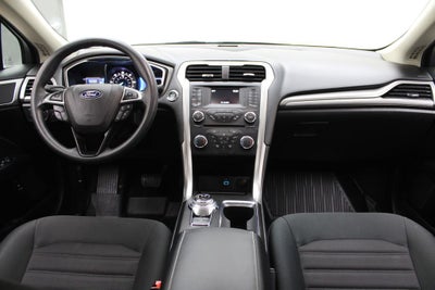 2018 Ford Fusion Hybrid SE