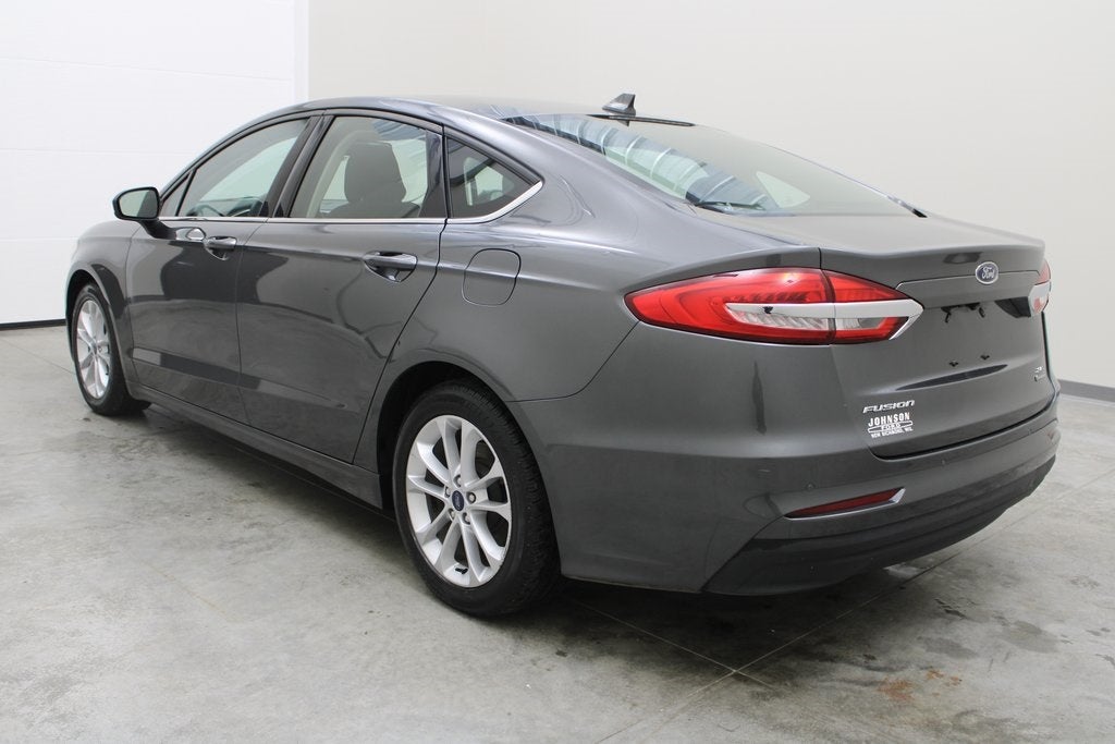 2020 Ford Fusion Hybrid SE