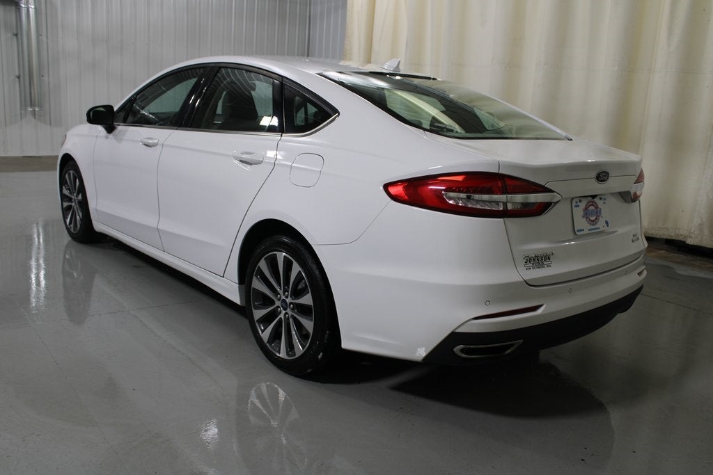 2020 Ford Fusion SE