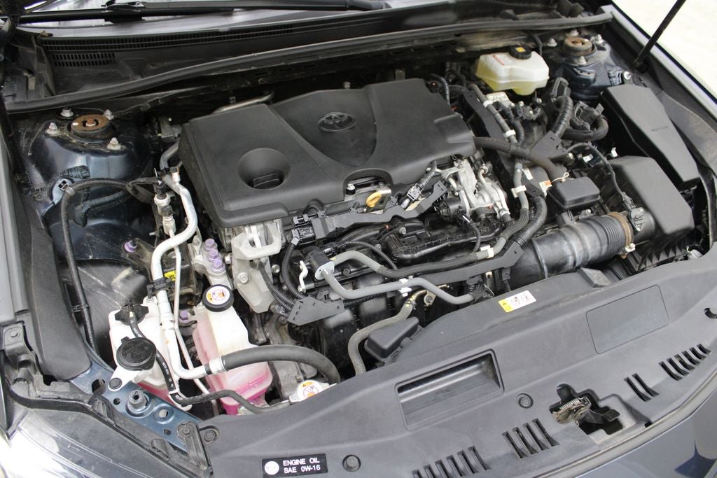 2020 Toyota Camry Hybrid LE