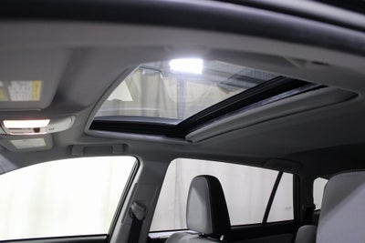 2017 Toyota RAV4 Hybrid XLE