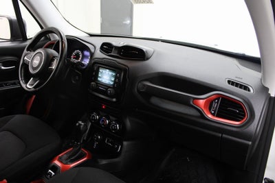 2015 Jeep Renegade Trailhawk