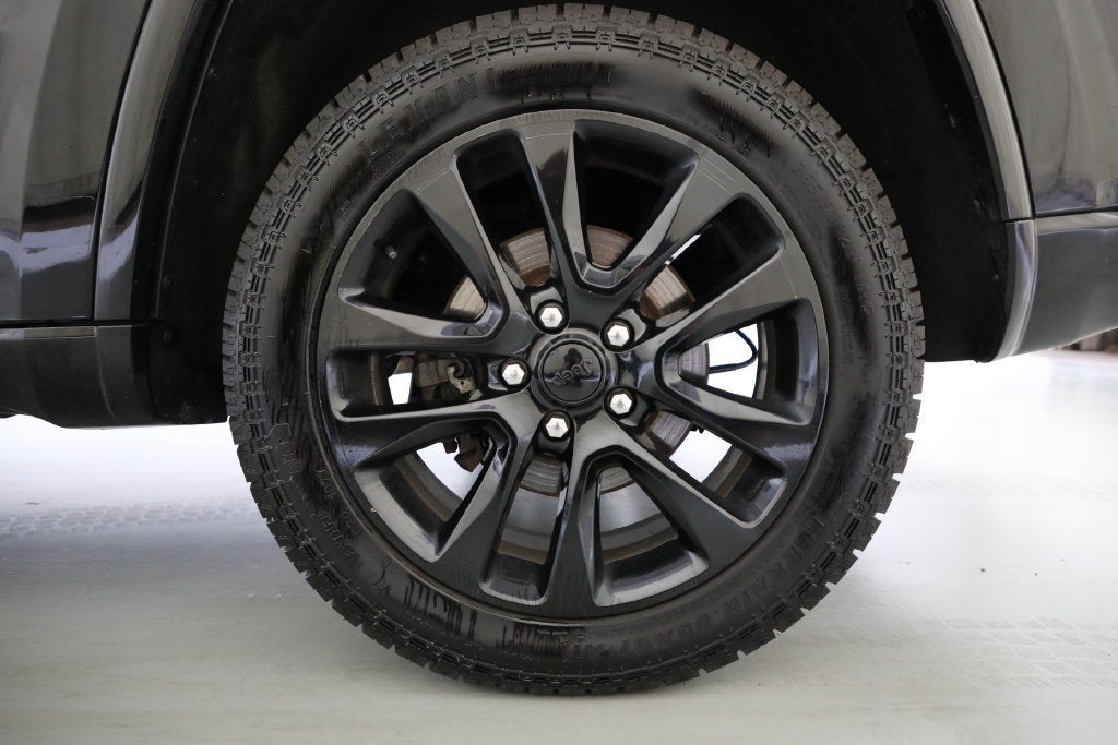 2018 Jeep Grand Cherokee Altitude - Photo 11