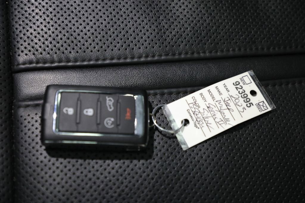 2023 Jeep Wagoneer Series II Carbide