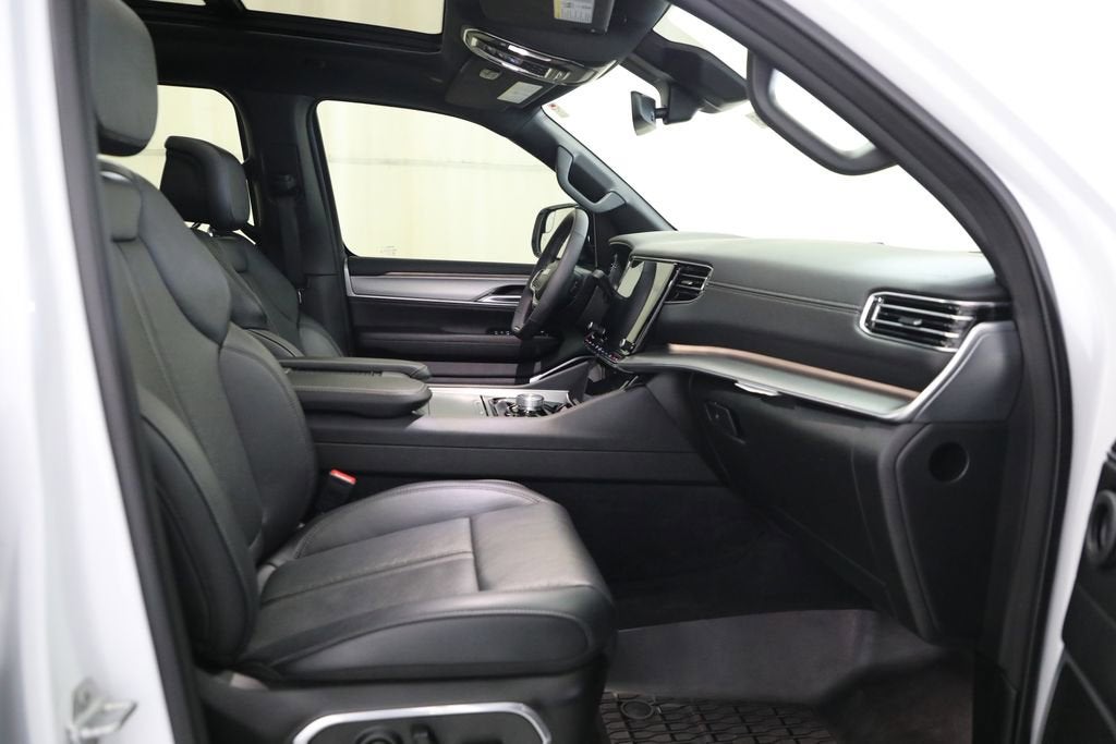 2023 Jeep Wagoneer Series II Carbide