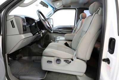 2004 Ford Super Duty F-250 XL