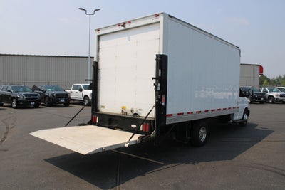 2017 Chevrolet Express Cutaway 4500 Base