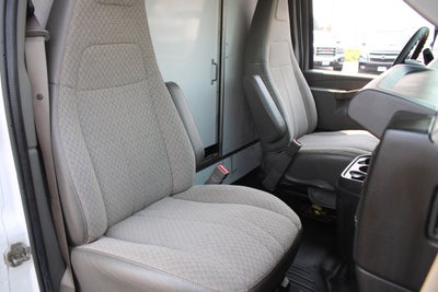 2017 Chevrolet Express Cutaway 4500 Base